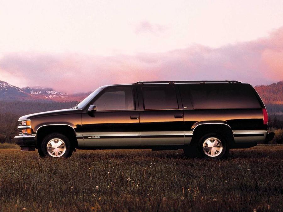  Chevrolet Suburban 1994 года  (фото 3 из 26)